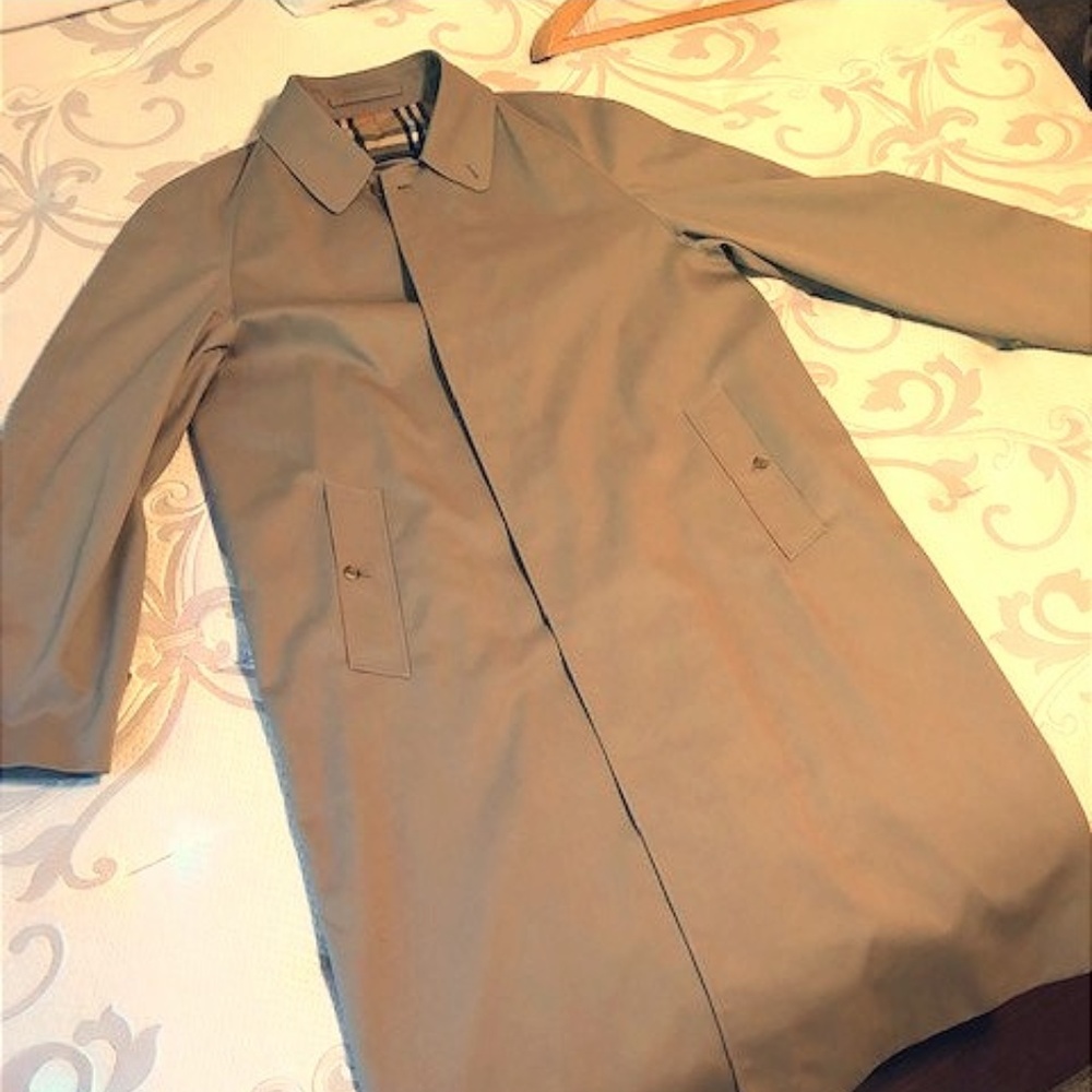 Vintage Men's Burberrys' London Trench Coat